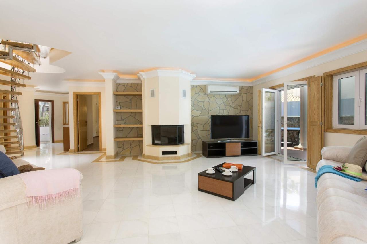 Villa Falesia Mar By Villa Plus Olhos de Agua  Luaran gambar